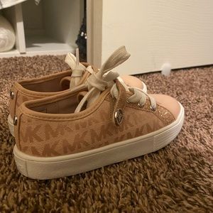 Michael Kors Rose Gold little girls shoe